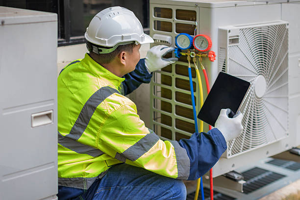 Professional Hvac technician working in Pelham, GA